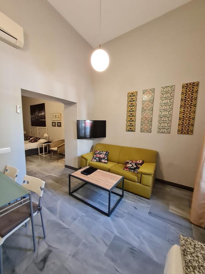 DreamsApt Curtidores 6 Suites AT Sevilla Exterior foto
