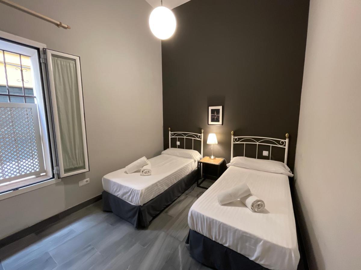 DreamsApt Curtidores 6 Suites AT Sevilla Exterior foto